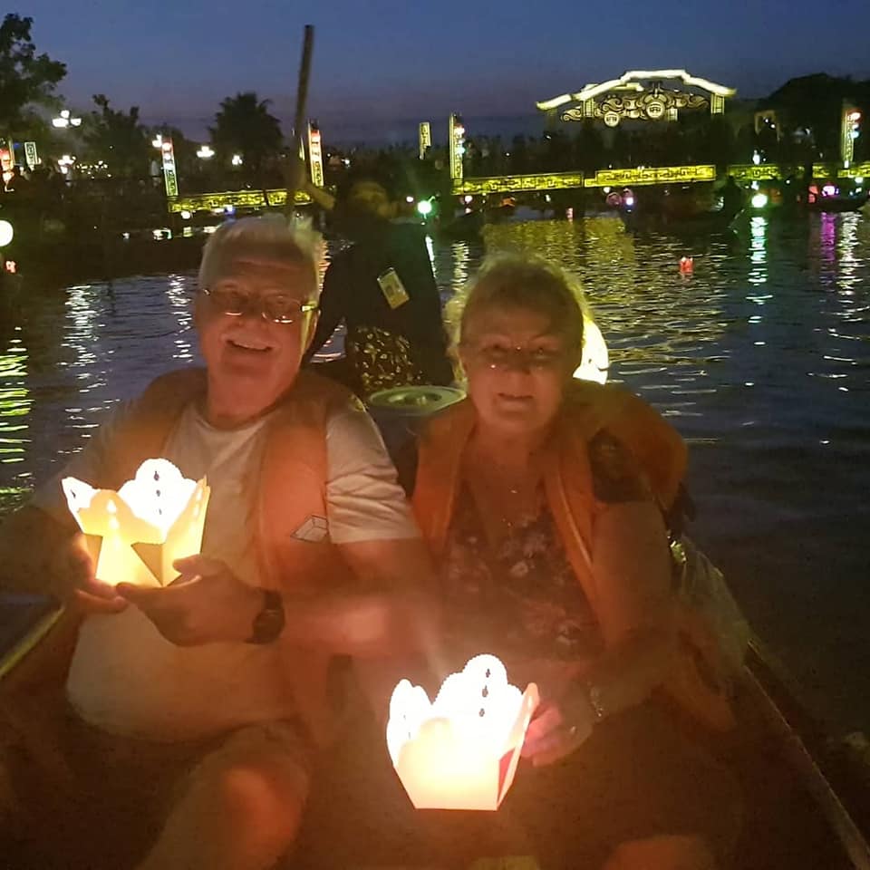 HOI AN WALKING CITY Tour with NIGHT MARKET, SAMPAN BOAT RIDE